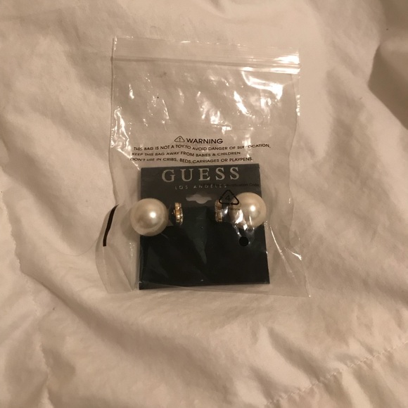 Guess Jewelry - Guess Earrings